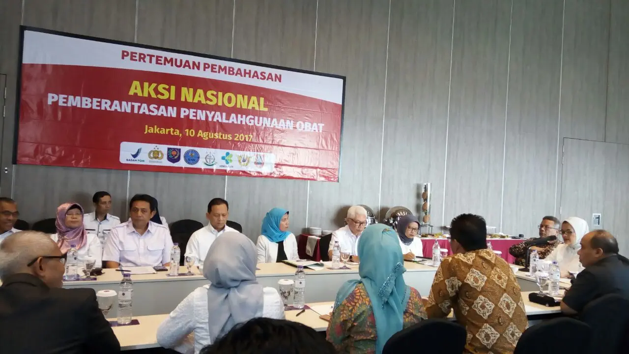 Badan POM dalam rapat bersama lintas sektor.