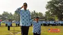 Citizen6, Lampung: Pemkab Tulang Bawang Barat menggelar Upacara Bulanan di Lapangan Merdeka Panaragan Jaya, Jumat Pagi (17/06). (Pengirim: Jerry Hasan)