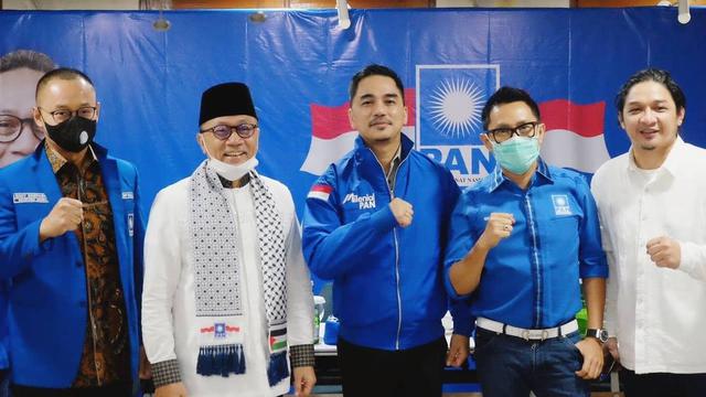 Setelah Pasha, Kini Giliran Enda Ungu yang Terjun ke Politik melalui Partai yang Sama. (instagram.com/zul.hasan)