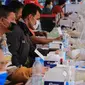 Suasana rapid test massal di Surabaya Kamis(11/6) (sumber: Dinas Kesehatan Kota Surabaya/@sehatsurabayaku)