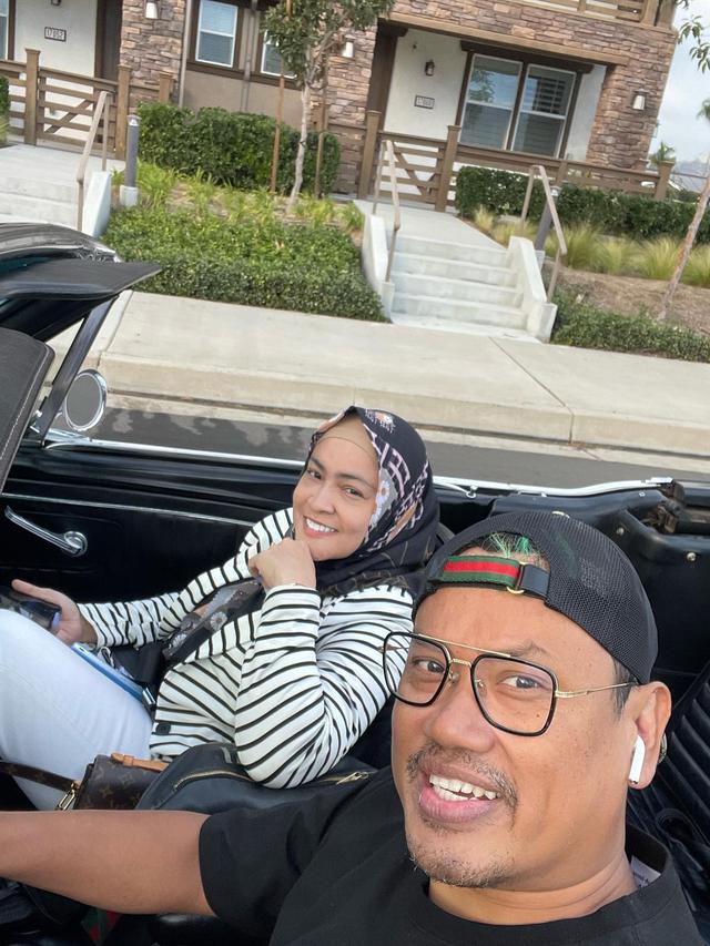 7 Potret Uya Kuya dan Astrid Liburan, Jalani Ramadhan di Amerika