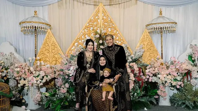 Tedak Siten Anak Via Vallen