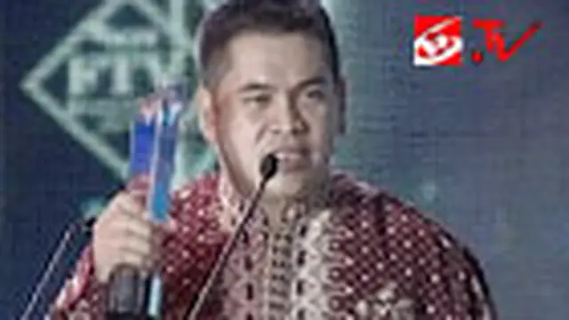 Sandy Nayoan 'Pemeran Utama Pria Terbaik' FTV Awards 2011