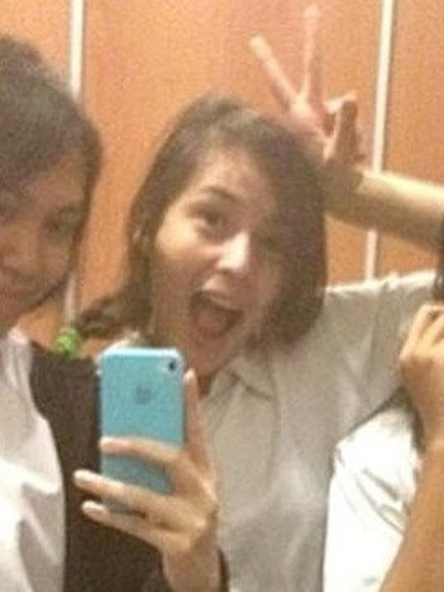 Foto Masa Remaja 6 Aktris Blasteran Tanah Air, Irish Bella Terlihat Tomboi