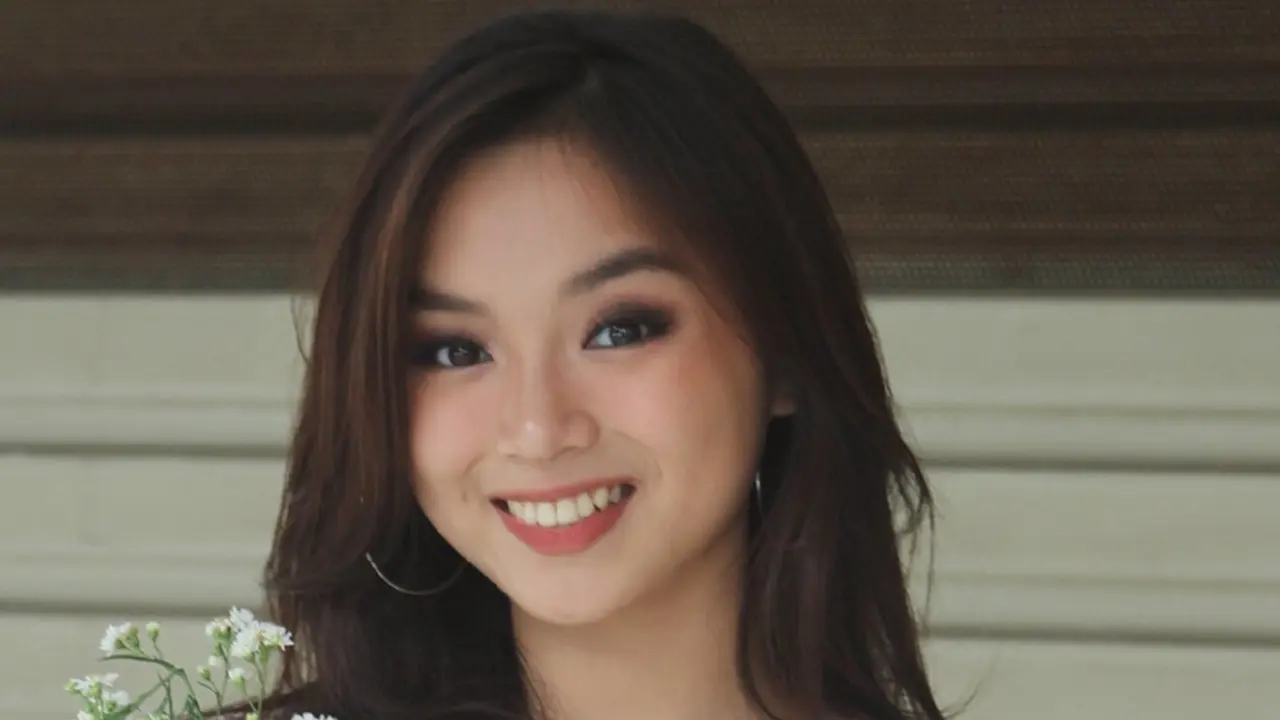 6 Potret Cantik Nabilah Rahman, Anak Willy Dozan yang Beranjak Dewasa