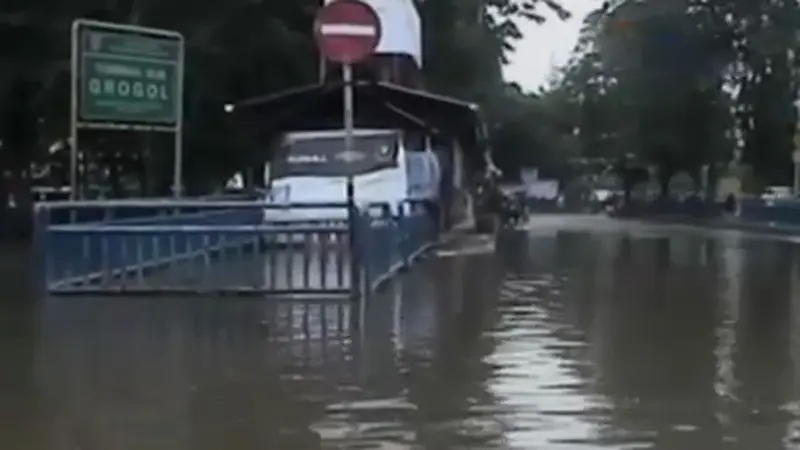 Banjir-Terminal-Grogol