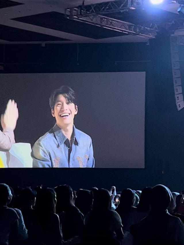 Wi Ha Jun menggelar fanmeeting 'Wi Ha Jun: A Wively Day 2024' di The Kasablanka Hall, Jakarta pada Sabtu (28/09/2024) (Fimela.com/Dok/Rianti Fitri Wulandari)