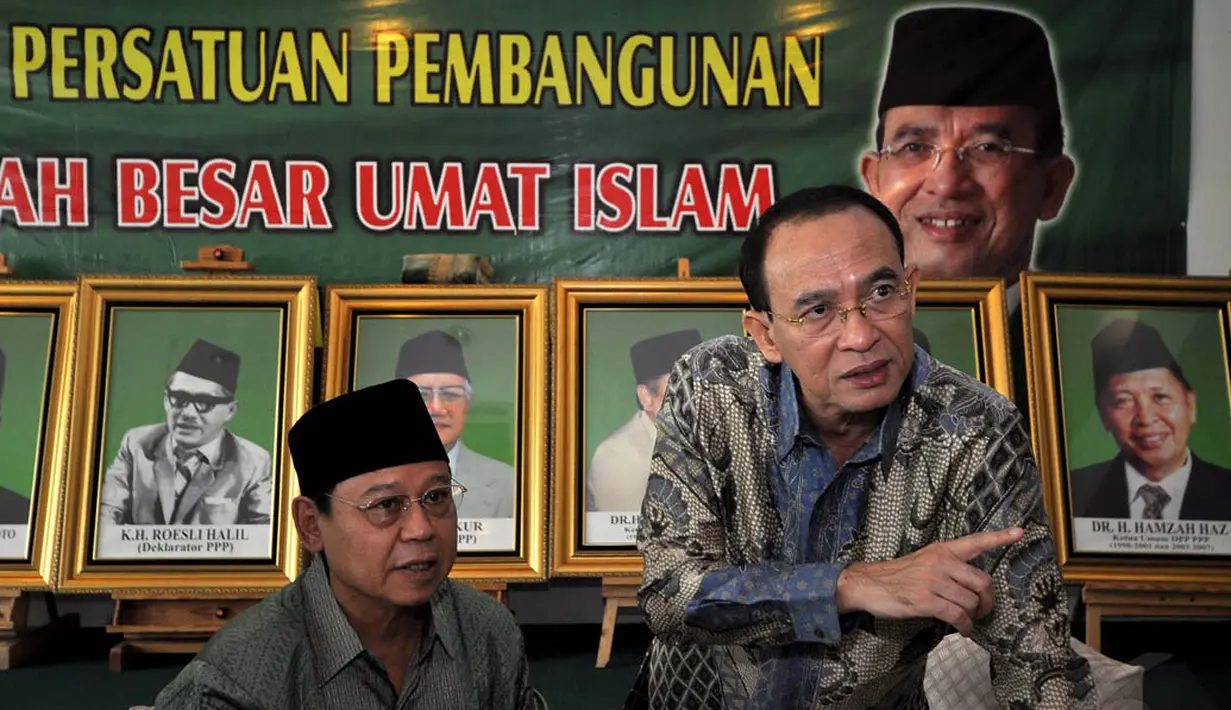 Ketum PPP versi Muktamar Jakarta, Djan Faridz dan Suryadharma Ali  saat konfrensi pers di Kantor PPP, Jakarta, Minggu (9/11/2014). (Liputan6.com/Miftahul Hayat)