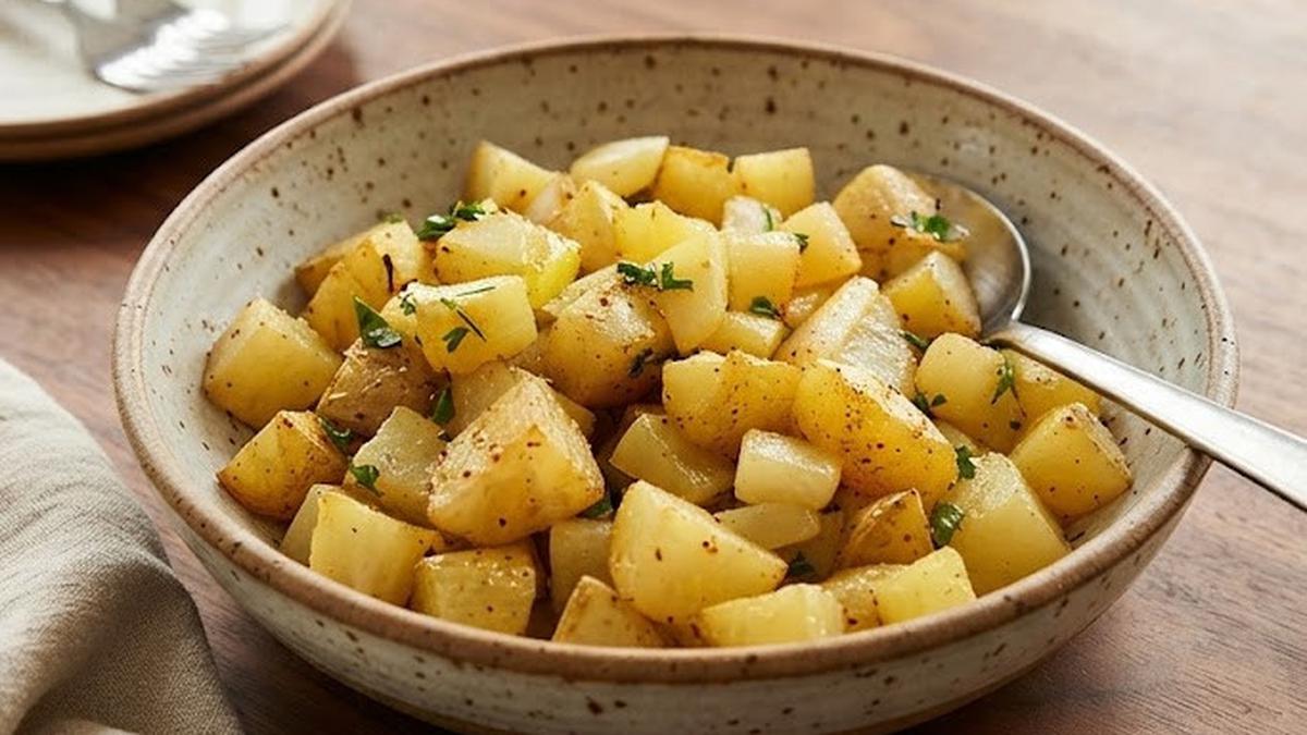 Resep Kentang Tumis Bawang Putih yang Gurih, Cocok Buat Menu Diet Rumahan