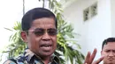 Idrus Marham menjawab pertanyaan dari sejumlah wartawan terkait pengunduran dirinya di Istana, Jakarta, Jumat (24/8).(Liputan6/Pool/Gar)