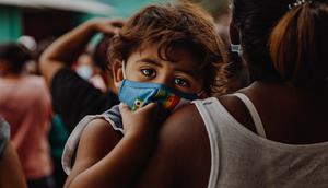 Perubahan cuaca hingga penerapan pola hidup bersih yang sehat serta adanya berbagai bakteri dan virus menjadi faktor peningkatan kasus pneumonia pada anak. (Foto: Unsplash.com/Taylor Brandon)