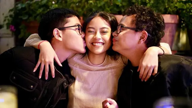 6 Pesona Sakina Tama, Putri Wishnutama yang Modis Abis
