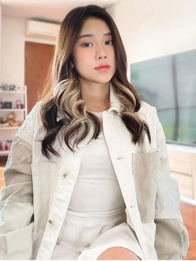 7 Transformasi Jessica Jane Dari Dulu Hingga Kini Pipi Makin Tirus