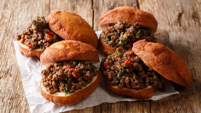 Resep Burger Isi Daging Cincang Simpel - Lifestyle Fimela.com