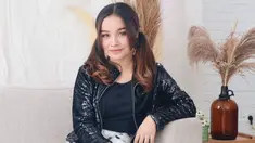 Pedangdut muda bersuara merdu, Tasya Rosmala dikenal dengan penampilannya yang selalu totalitas. Bahkan kostum-kostumnya pun selalu menarik perhatian. (Liputan6.com/IG/@tasya_ratu_gopo)