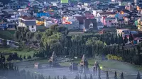 10 Rekomendasi Wisata Dieng, Panduan Liburan saat Suhu Dieng Minus 6 Derajat Celsius