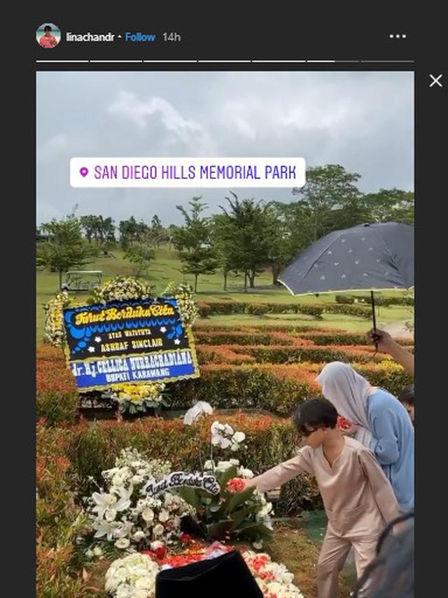 6 Momen Haru Bunga Citra Lestari Kembali Ziarah ke Pusara Ashraf Sinclair