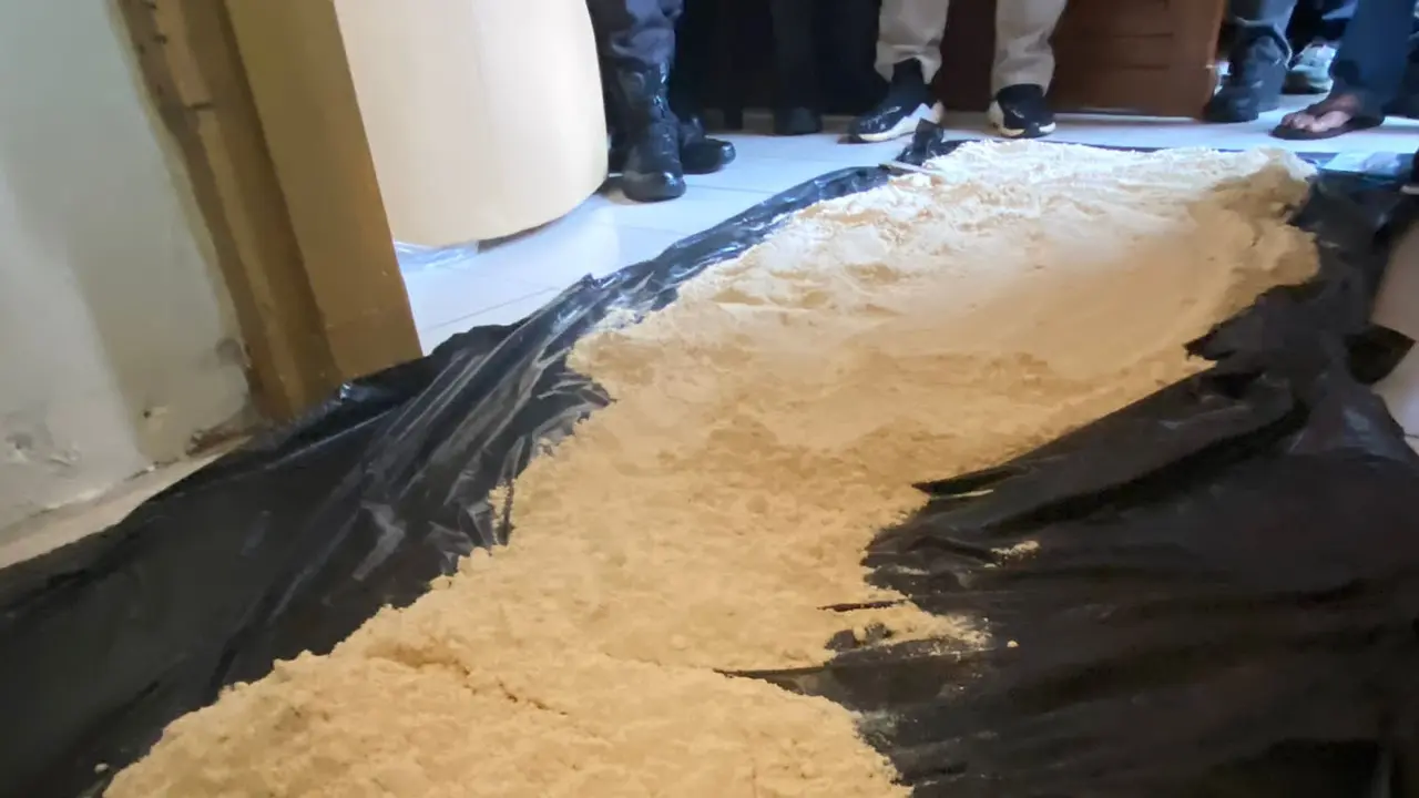Polda Metro Jaya Bongkar Laboratorium Narkoba Tembakau Sintetis