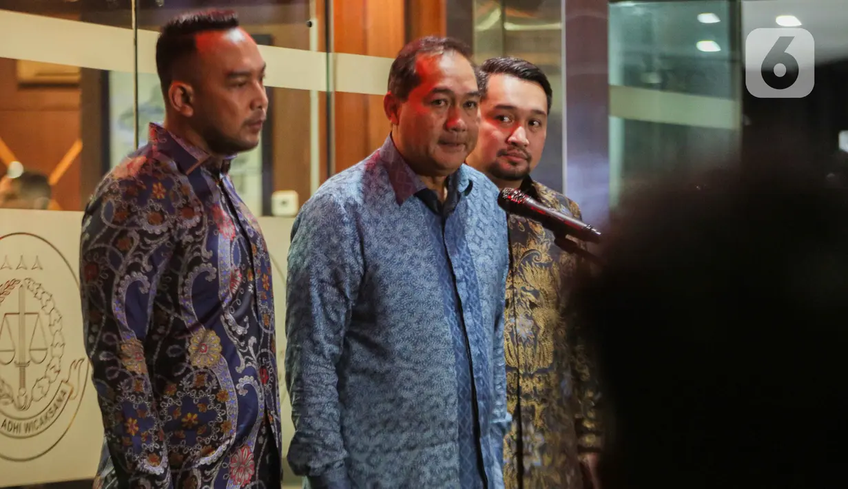 Dia yang datang didampingi kuasa hukumnya itu dipanggil Kejagung dalam kapasitas sebagai saksi. (Liputan6.com/Faizal Fanani)