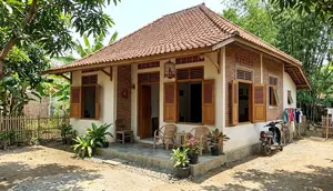 9 Rumah Desa Kecil Tapi Tetap Adem dan Terang, Nyaman untuk Hunian Sederhana