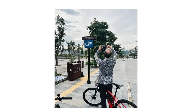 Marc Gerritsen Duta Besar Belanda Santai Bersepeda Keliling IKN
