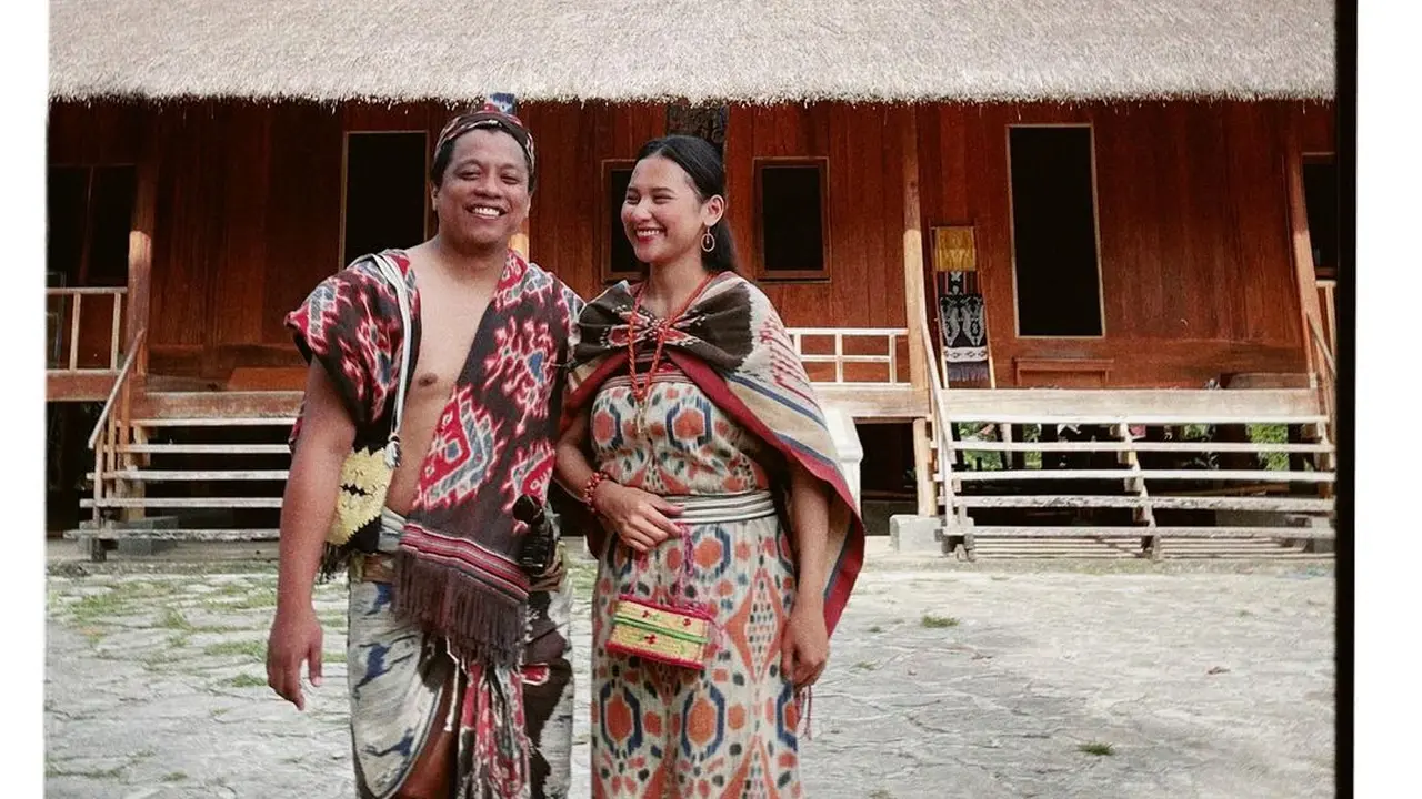 Indah Permatasari dan Arie Kriting