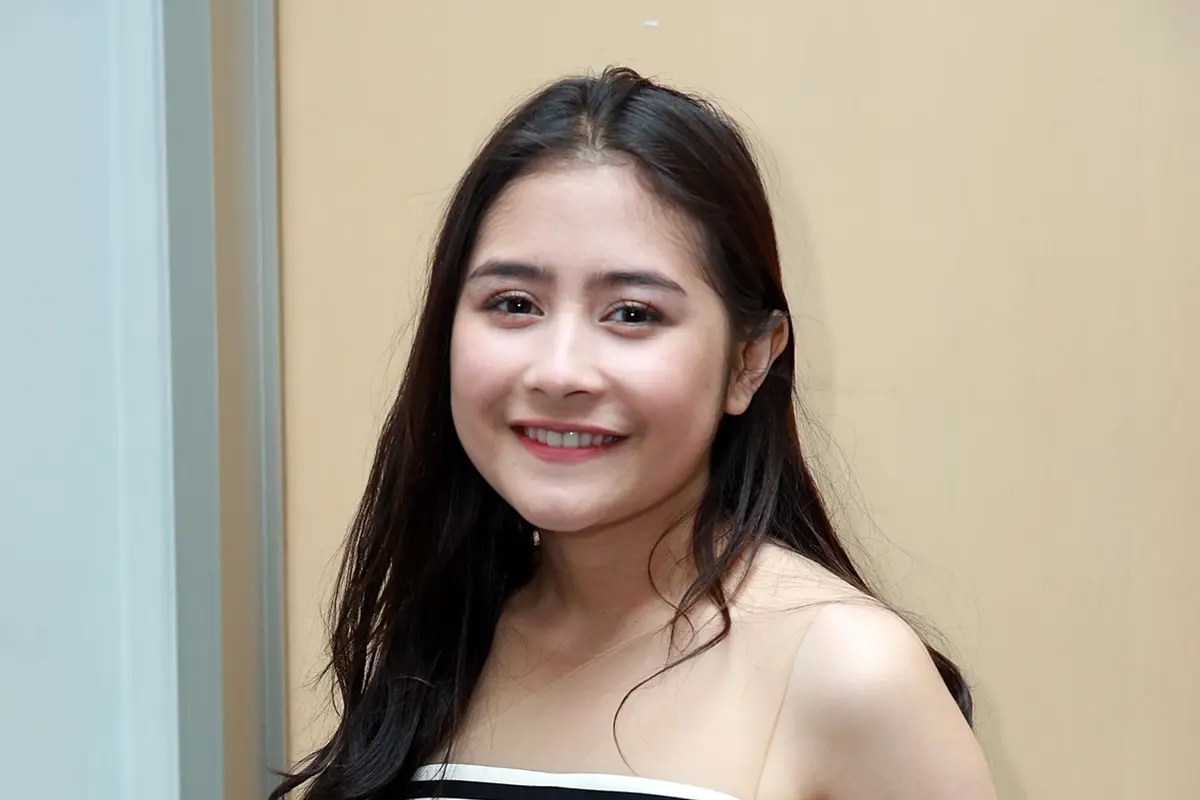 [Bintang] Prilly Latuconsina