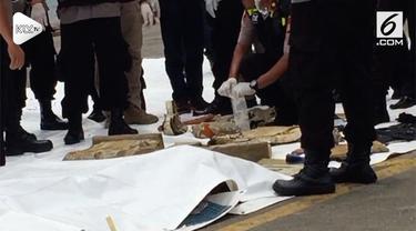 KRI Banda Aceh dikerahkan untuk membantu proses pencarian bangkai pesawat dan korban kecelakaan Lion Air JT 610.