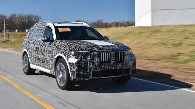 BMW X7