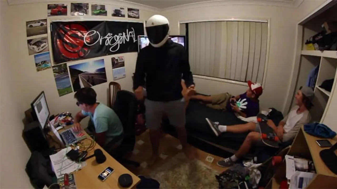 harlemshake-150213-c.jpg