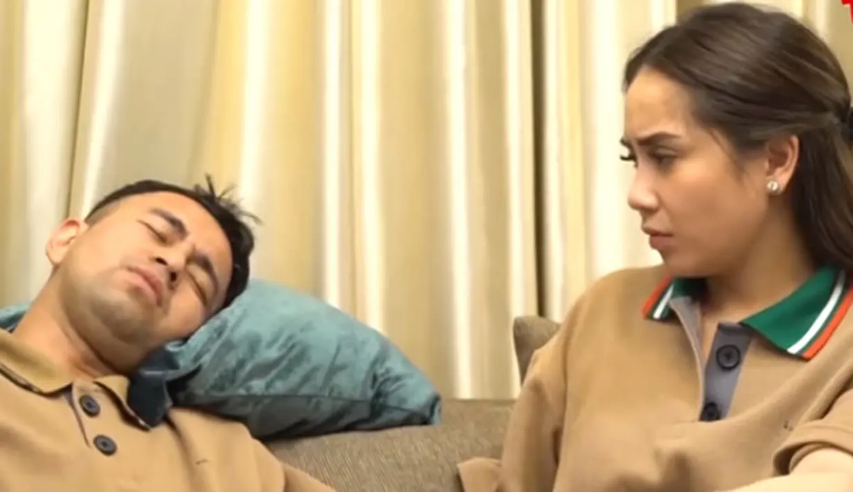 Raffi Ahmad dan Nagita Slavina (Youtube/Uya Kuya TV)