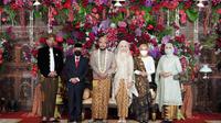 Presiden Jokowi dan Wapres Ma'ruf Amin menghadiri pernikahan Ketua MK Anwar Usman dengan Idayati di Solo, Jawa Tengah, Kamis (26/5/2022). Idayati merupakan adik Jokowi. (Sumber Foto: Sekretariat Wakil Presiden)
