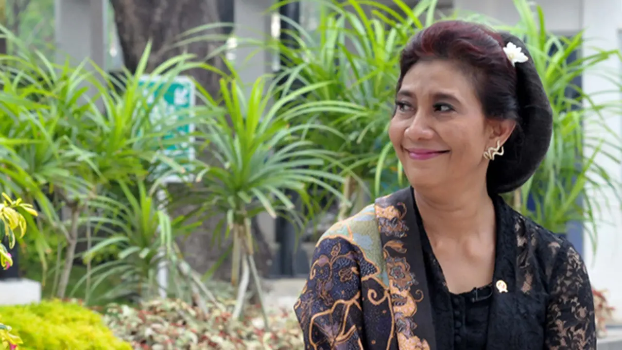  Susi Pudjiastuti 