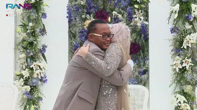 Sule dan Nathalie Holscher