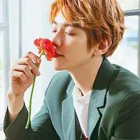 Media sosial merupakan salah satu media yang mendukung komunikasi antara seorang idol dan para penggemarnya. Oleh karena itu, Baekhyun EXO pun akhirnya membuat akun Twitter pribadi. (Foto: Soompi.com)