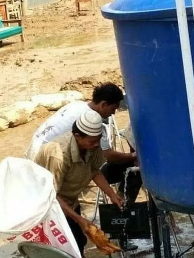 Deretan Potret Kelakuan Orang-orang Paling Terniat, Bikin Kita Gak Habis Pikir