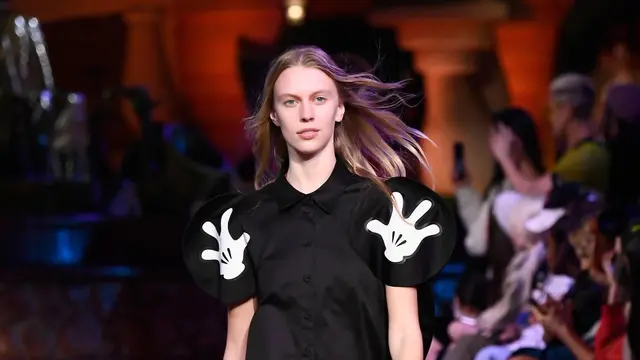 [Bintang] Mickey Minnie Mouse