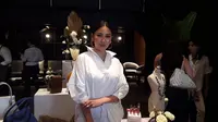 Kezia Toemion sedang mengembangkan usahanya Esqa Cosmetics dan berharap bisa menjadi brand global (Liputan6.com/Komarudin)