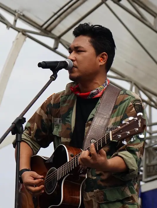 (Instagram/rizalarmada)