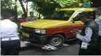 Kerap mengetem, puluhan angkutan umum di Taman Asabri, Jalan Meyjen Sutoyo UKI, Jakarta Timur diderek petugas pada Senin (20/11) siang.