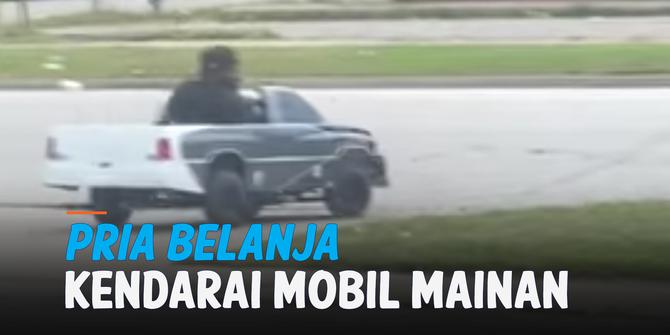 VIDEO: Pria Kendarai Mobil Mainan untuk Belanja, Kelakuannya Curi Perhatian