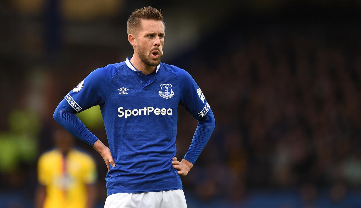 1. Gylfi Sigurdsson - Gylfi pernah masuk dalam daftar pemain yang akan diboyong the Reds saat membela Hoffenheim. Bersama Brendan Rodgers saat itu, Gylfi Sigurdsson bermain apik bersama Swansea City. (AFP/Oli Scarff)