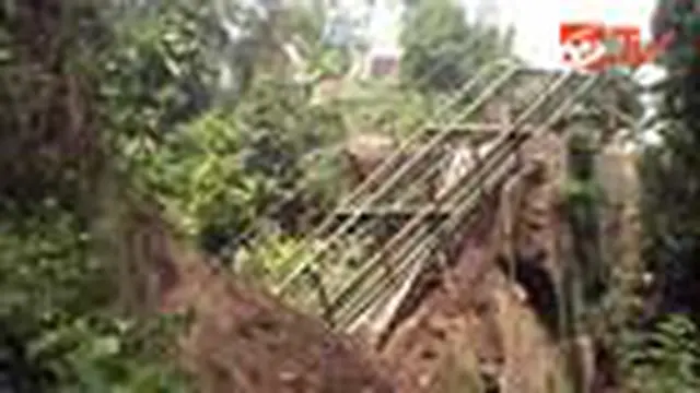 Jembatan Sungai Winongo Ambruk
