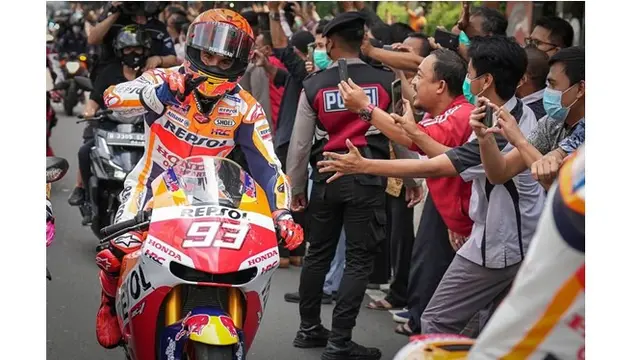 10 Potret Parade MotoGP 2022, Dilepas Langsung Jokowi di Istana Merdeka