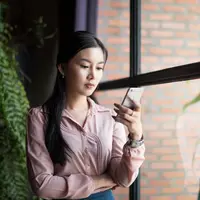 Ilustrasi perempuan cemas/copyrightshutterstock/Bannafarsai_Stock