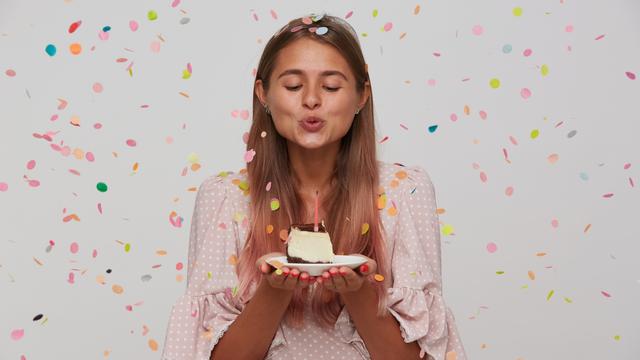 Ilustrasi sahabat ulang tahun