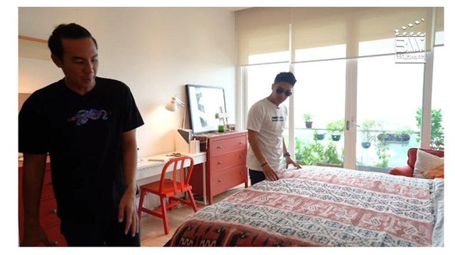 10 Potret Rumah Daniel Mananta yang Jarang Tersorot, Penuh Tanaman Milik Istri