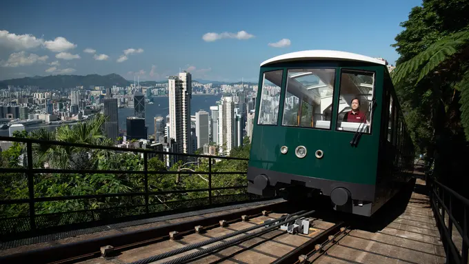 Kembali Beroperasi Setelah Renovasi Peak Tram Hong Kong Tawarkan Pengalaman Menakjubkan