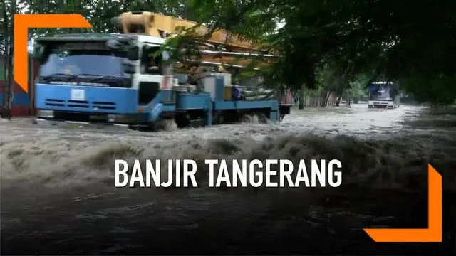 Akses dari dan menuju kota serta kabupaten Tangerang terputus akibat meluapnya aliran sungai Cisadane. Air berasal dari derasnya hujan di kawasan Bogor, Jawa Barat.