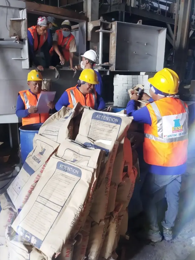 Pabrik PT Benteng Api Technic Tbk (BATR) atau BAT Refractories.